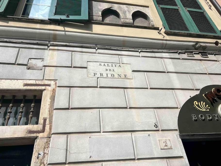 Prione'S Apartment Genua Exterior foto